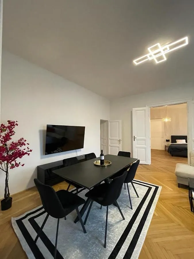 Rochus Stylish Stays Vienna Appartamento