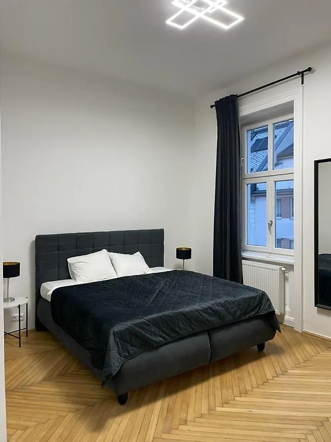 Rochus Stylish Stays Vienna Austria