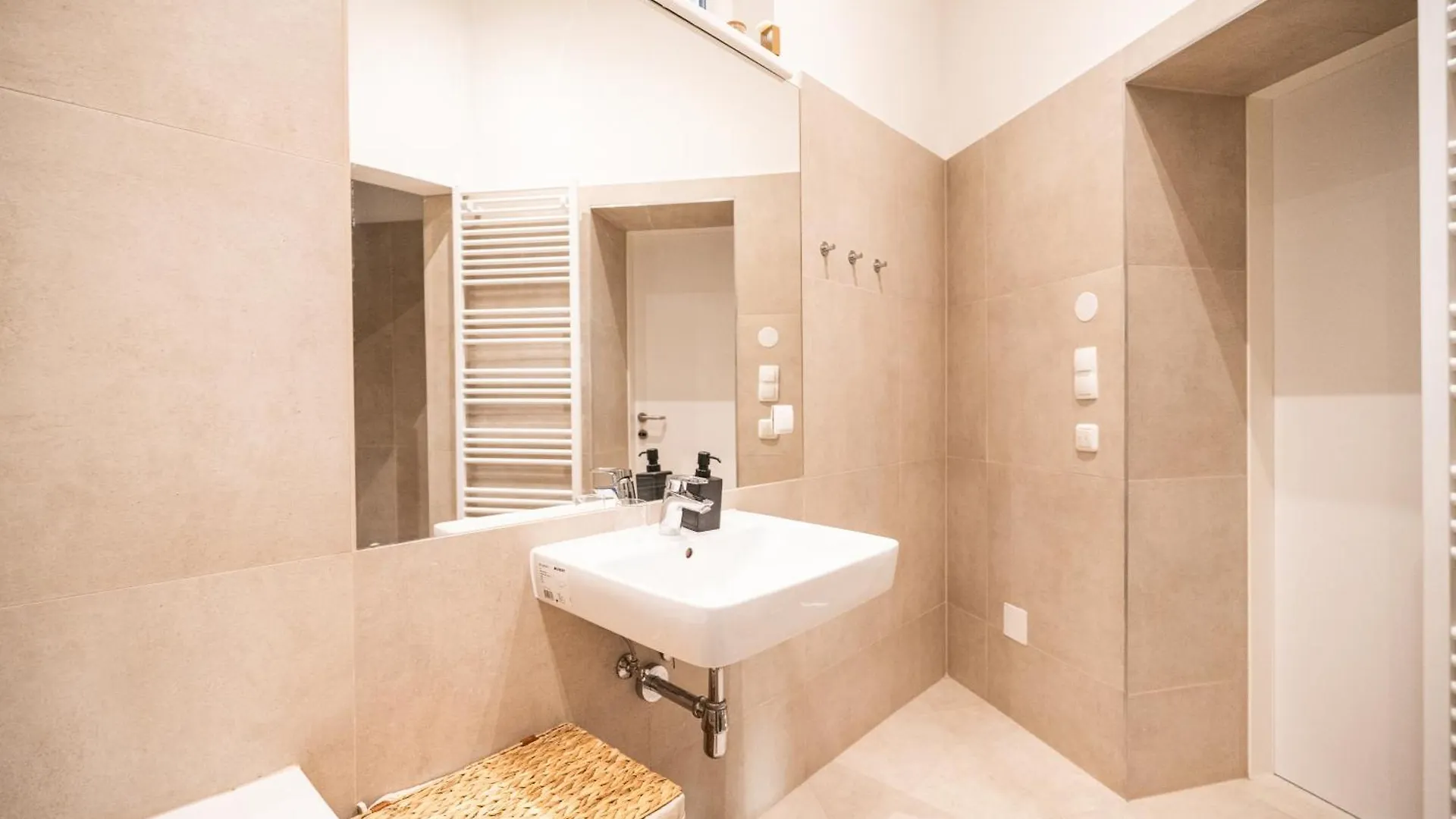 Rochus Stylish Stays Vienna Appartamento